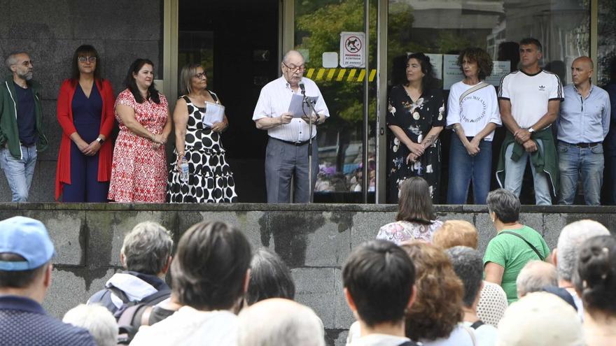 Aurora Prieto abre “unhas festas para todos” y Marcos Fandiño pregona la afición coral de Cangas