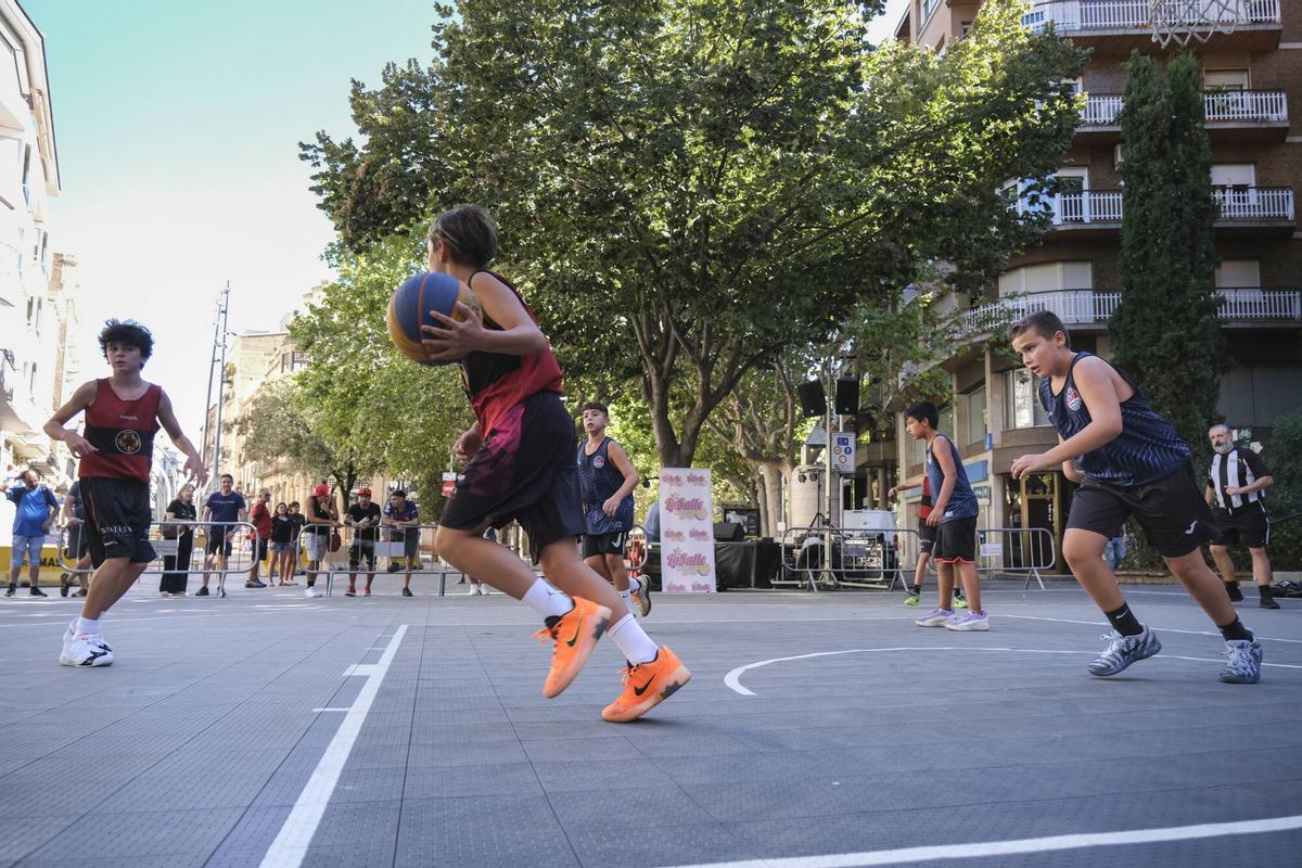 Imatges del 3x3 de la Festa Major de Manresa