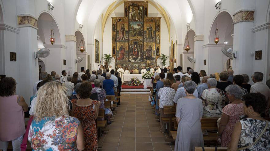 Fiestas en Ibiza: Jesús se empapa de tradición