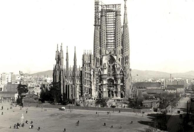 La torre de la Sagrada Família que va veure Gaudí fa 100 anys