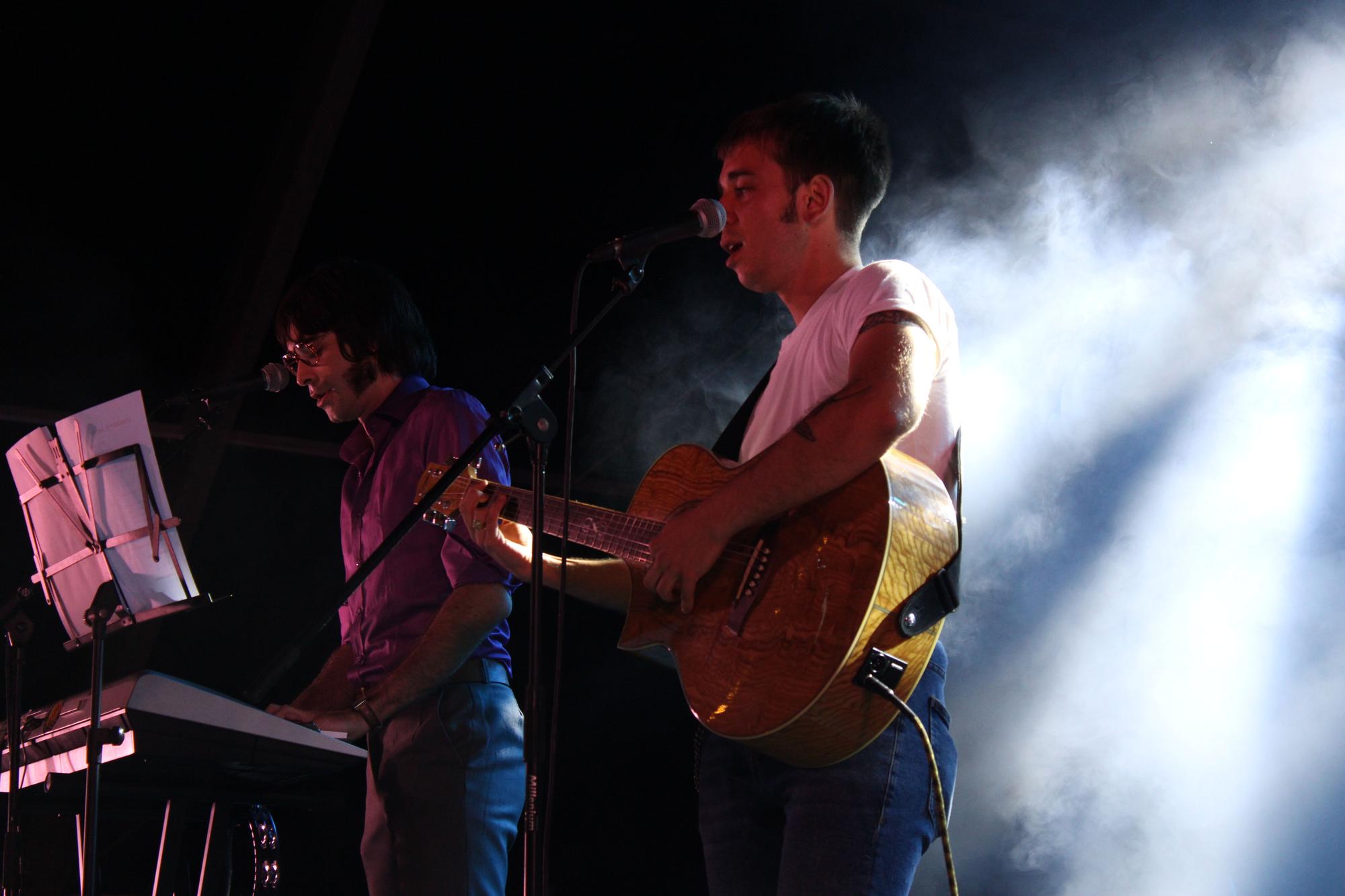 Música a càrrec dels grups «Penélope» i «Minibus» per les Revetlles de Sant Pere