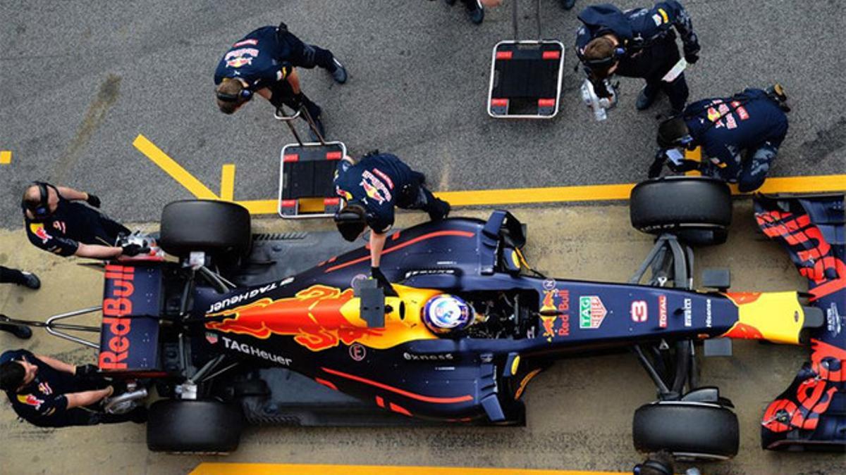 La Fórmula 1 prueba sus nuevos monoplazas en el Circuit