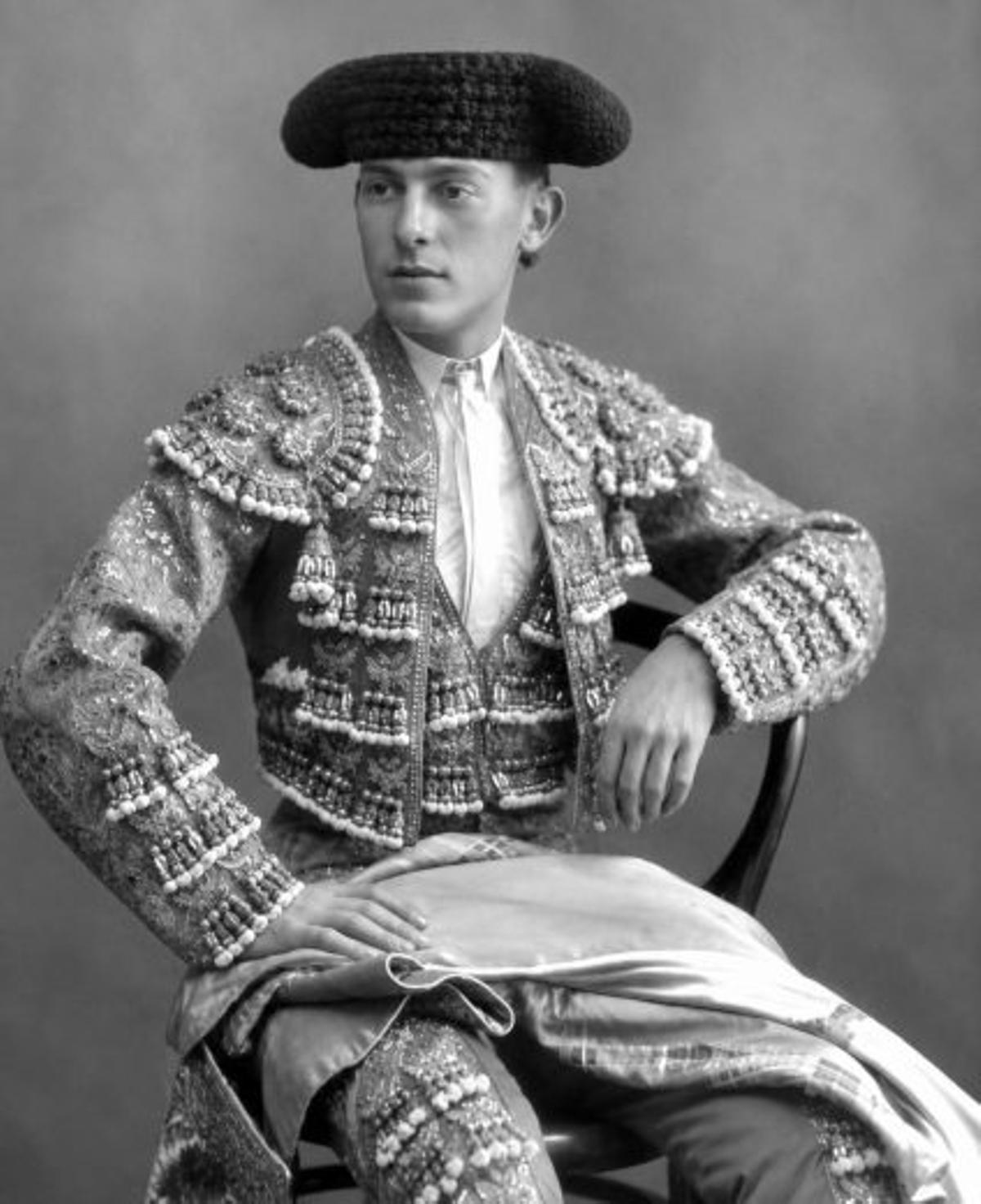 1. Templaito en la corrida inaugural de la Plaza de Toros (1906) | INFORMACIÓN
