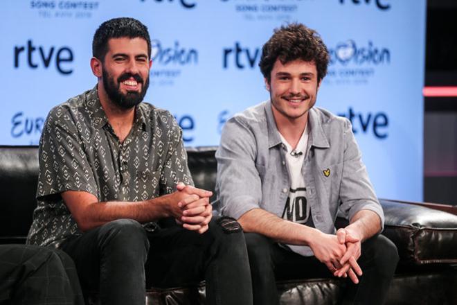 Adrià Salas, de La Pegatina, y Miki, representante de Eurovisión 2019