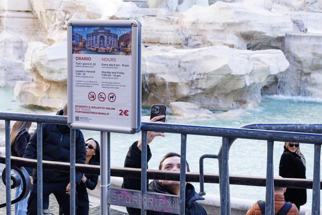 Roma cobra desde este lunes dos euros para ver la Fontana Di Trevi