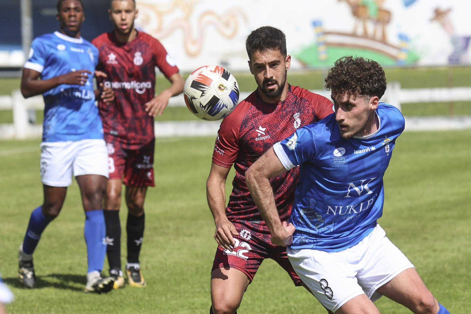 Las mejores imágenes de la jornada de Tercera: Avilés y Llanes, a por la última plaza en Segunda RFEF