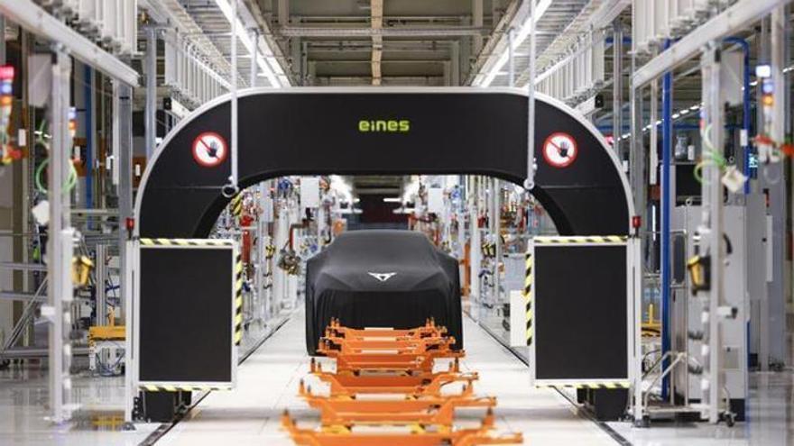 La fábrica de Seat en Martorell inicia hoy la producción en serie del Cupra Raval y el Volkswgen ID. Polo