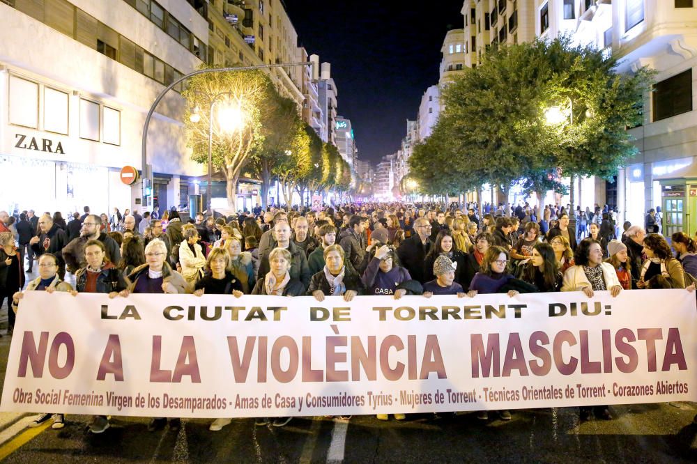 Manifestación contra la violencia de género en València