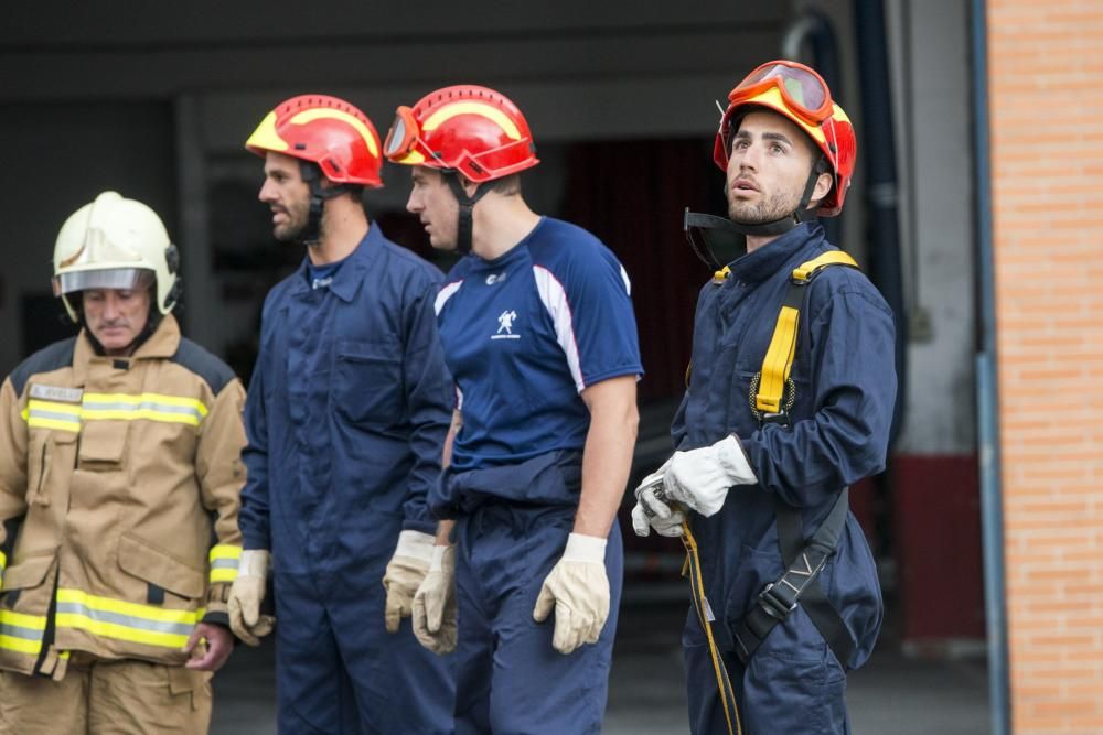 Nuevos bomberos de Oviedo