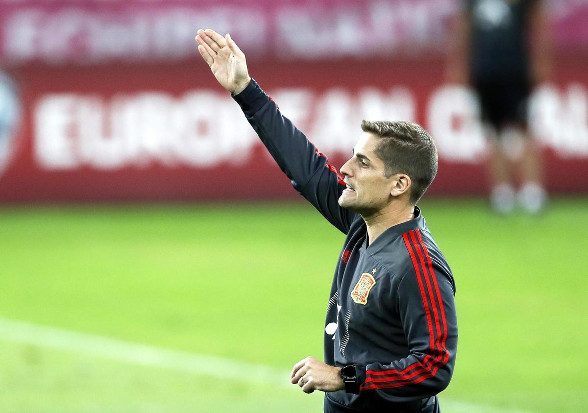 Robert Moreno, en su etapa como seleccionador