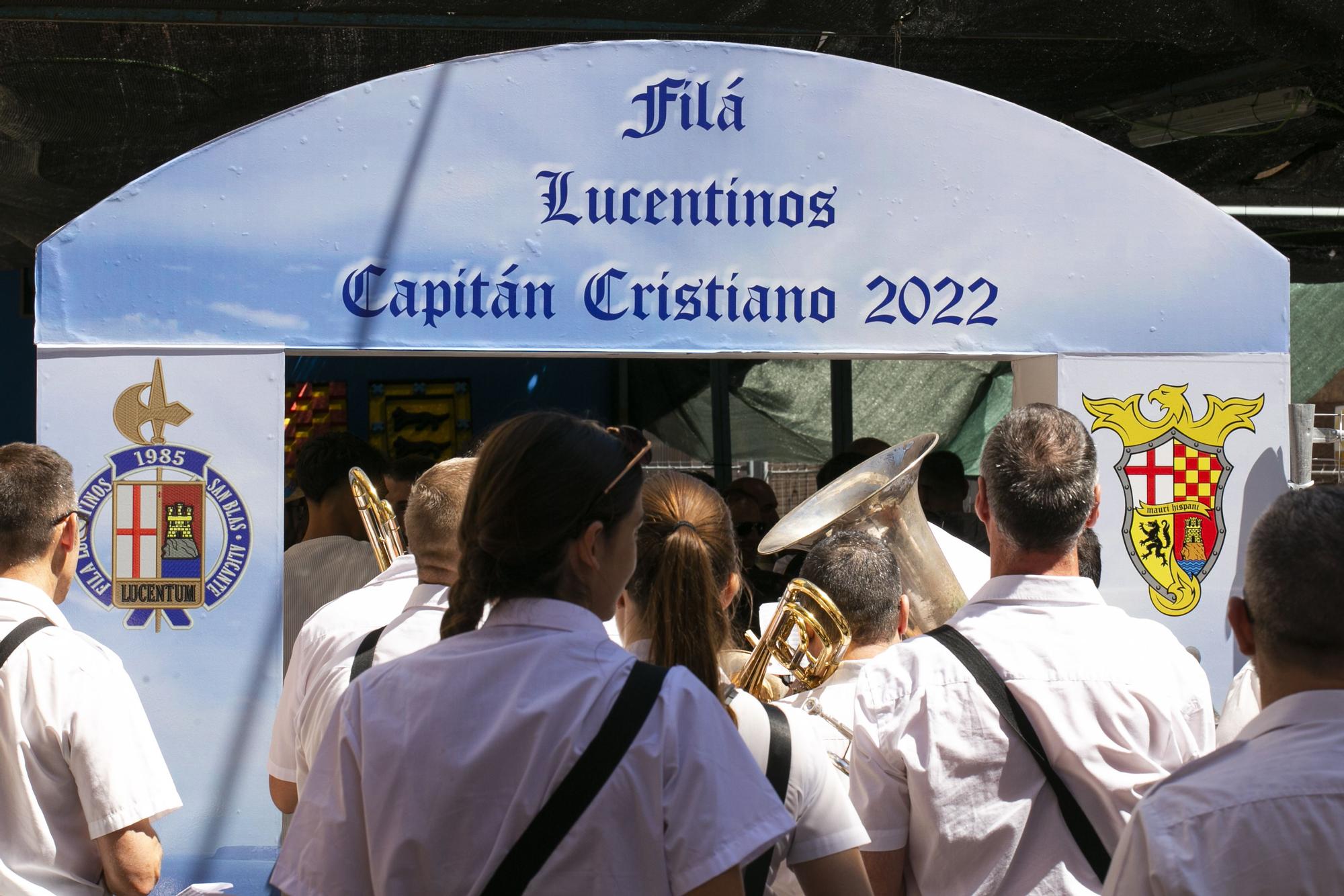 Pasacalles y Bautizos de los festeros en San Blas