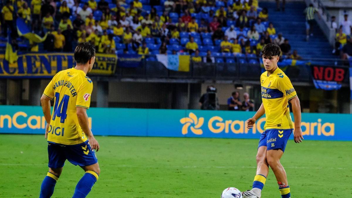 Rafa Cruz, la nueva joya de la cantera de la UD Las Palmas, 