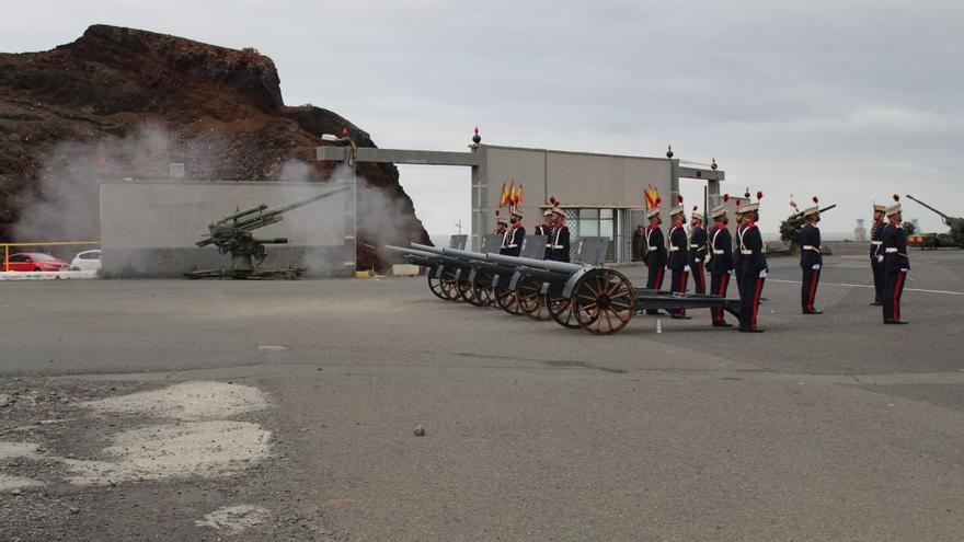 Salvas por el 2 de Mayo sobre La Isleta