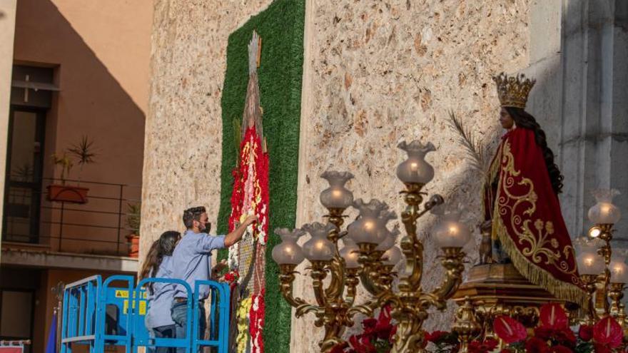 33 El pasado viernes tuvo lugar la ofrenda floral a Santa Quiteria en Almassora.