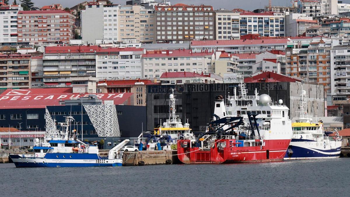 Oceanográficos «Ramón Margalef», «Ángeles Alvariño», «Emma Bardán» y «Sarmiento de Gamboa», este jueves atracados en Beiramar.