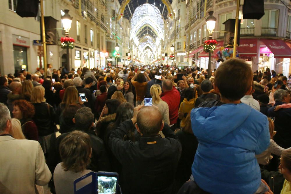 Lleno en el centro de Málaga para ver el alumbrado navideño