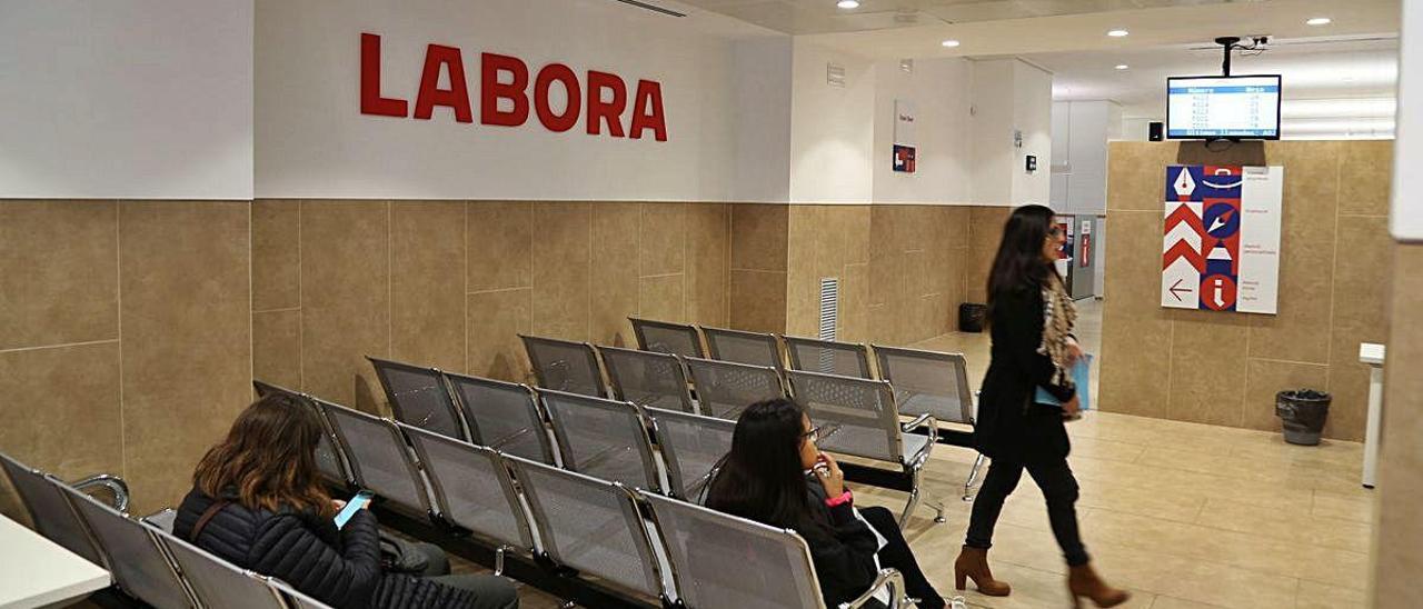 Oficina de Labora en la ciudad de València.