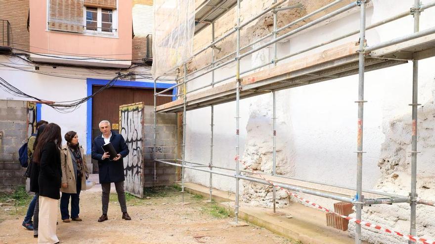 Zaragoza inicia la mejora de la eficiencia energética en su parque público de vivienda en el edificio 125 de Las Armas