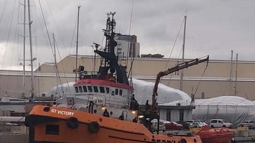 El remolcador interceptado en Canarias con ocho narcotraficantes a bordo iba cargado con 3.300 kilos de cocaína