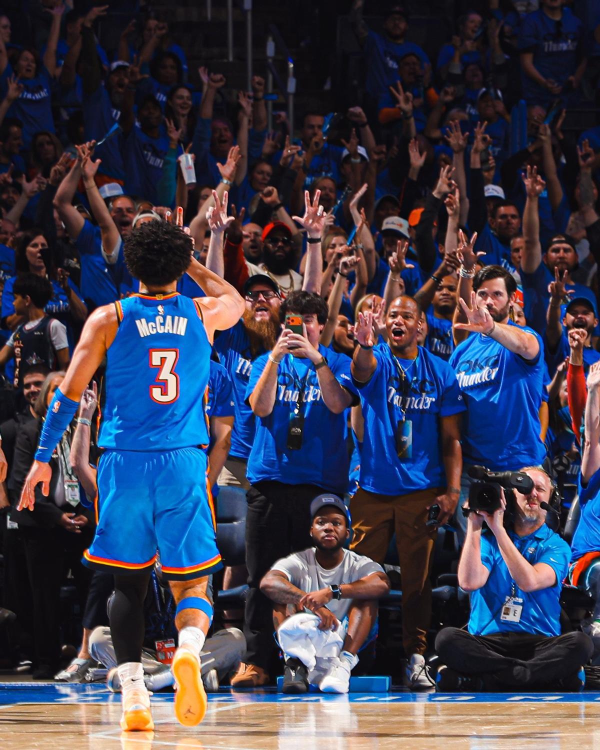 Thunder domina a Lakers en el inicio de las semifinales del Oeste — image 3
