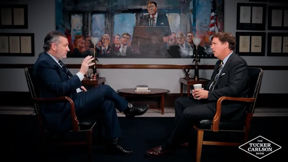 Tucker Carlson expone al senador Ted Cruz sobre su desconocimiento de Irán