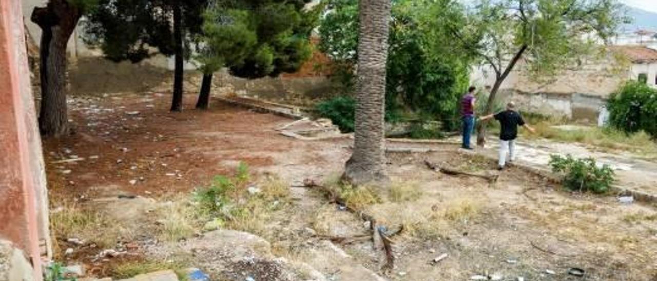 El deterioro del barrio y, en concreto, del Altico de San Miguel es cada vez mayor.