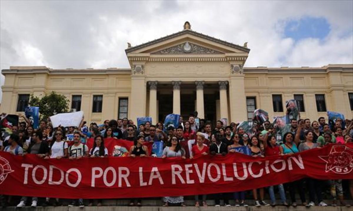 Concentración en la Universidad de La Habana para recordar al líder de la Revolución cubana.