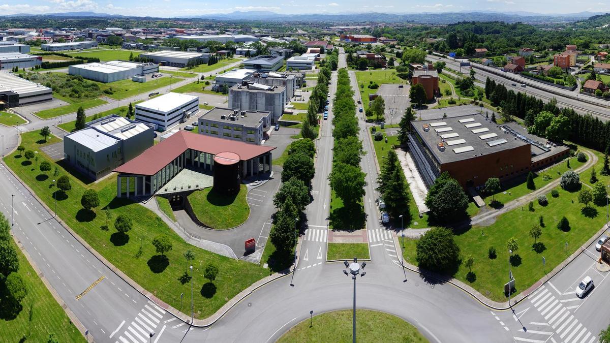 Vista de uno de los ámbitos del Parque Tecnológico de Asturias, en Llanera.