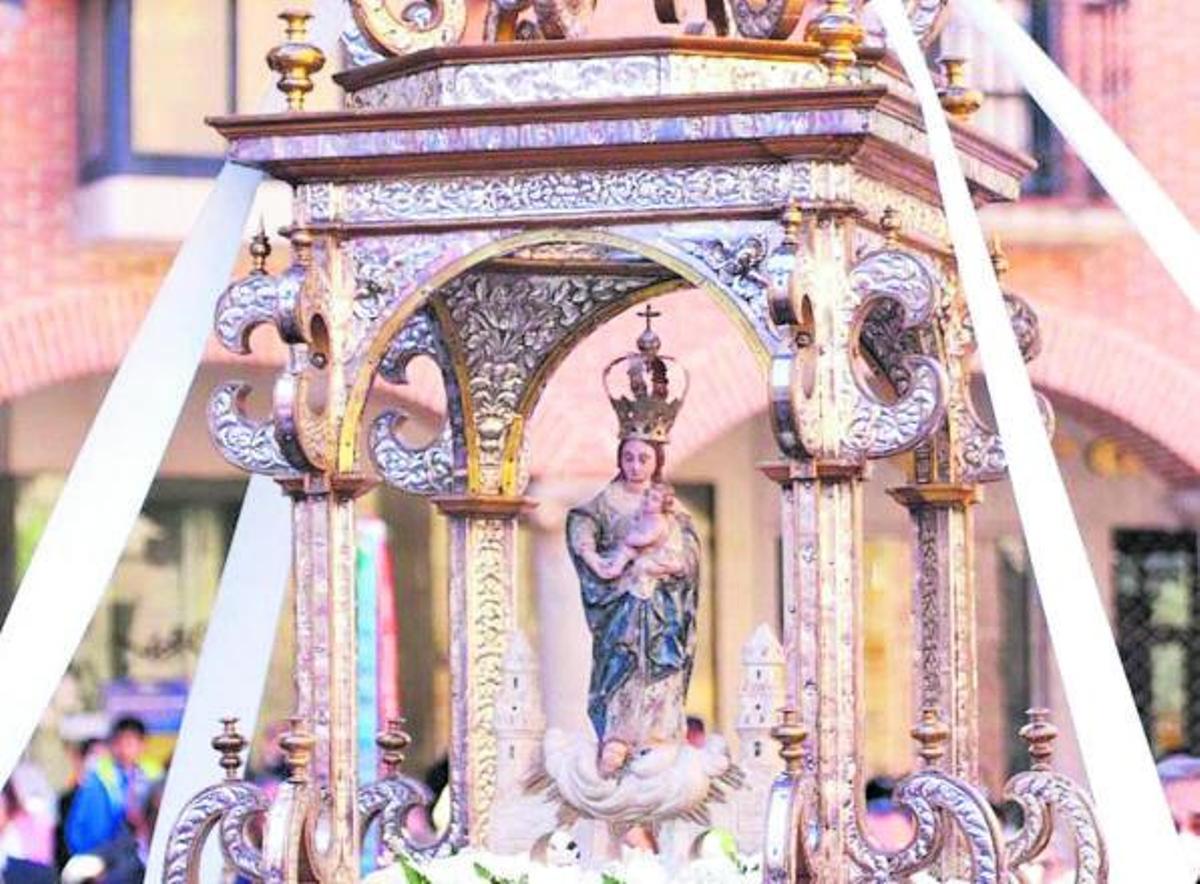 Imagen de la Virgen de la Vega, patrona de Benavente. | | CEDIDA