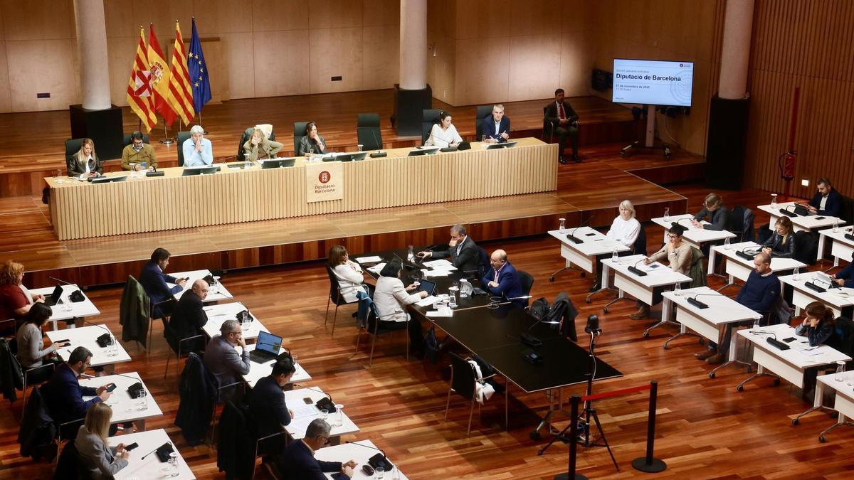 Sesión ordinaria del pleno de la Diputación de Barcelona en la que se han aprobado los presupuestos para 2026.
