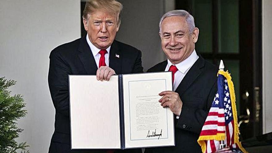 El president dels EUA, Donald Trump, i el primer ministre israelià, Benjamin Netanyahu, a Washington