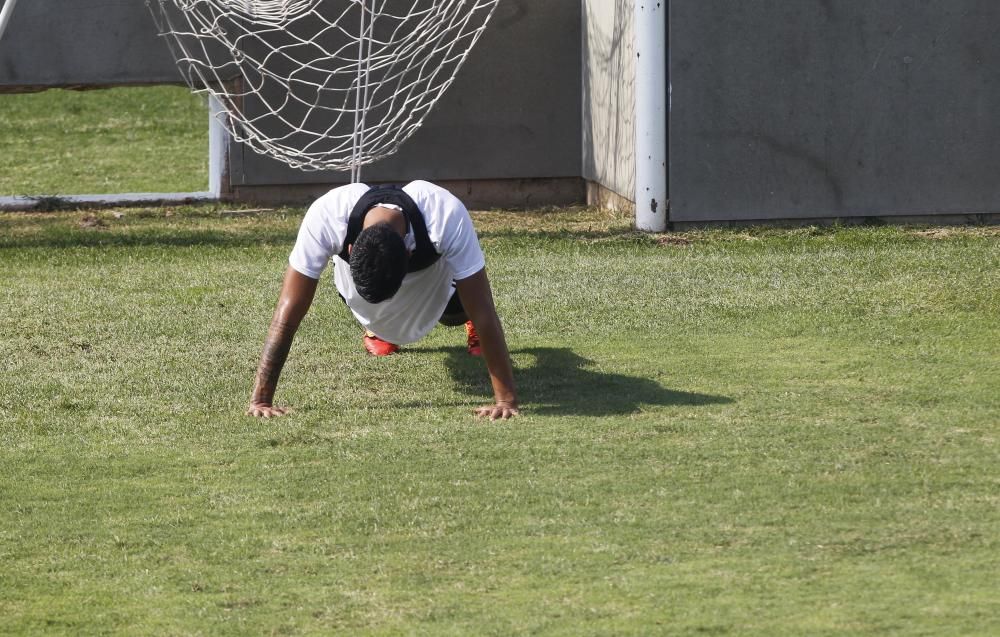 Las mejores imágenes del entrenamiento del Valencia CF