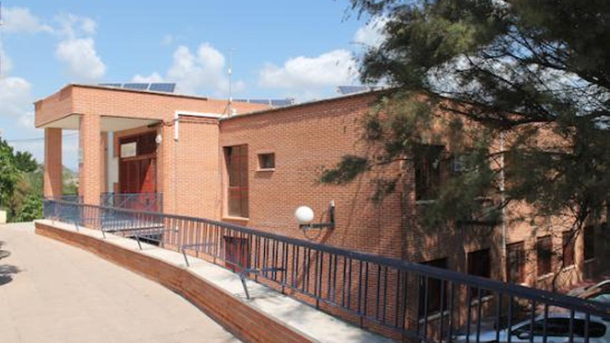 El centro cultural de El Esparragal acogerá en su planta baja la sala de estudios.