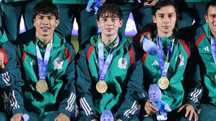Jordan Carrillo vuelve al Sporting con la medalla de oro de los Juegos Centroamericanos y del Caribe