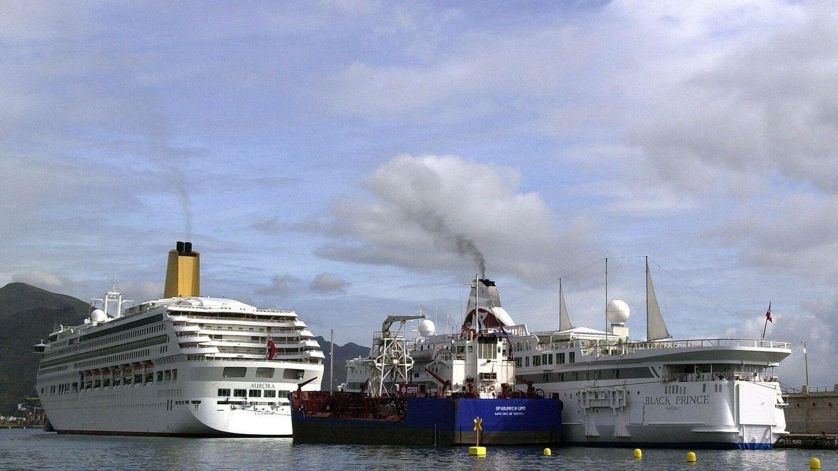 Cruceros con turistas británicos.
