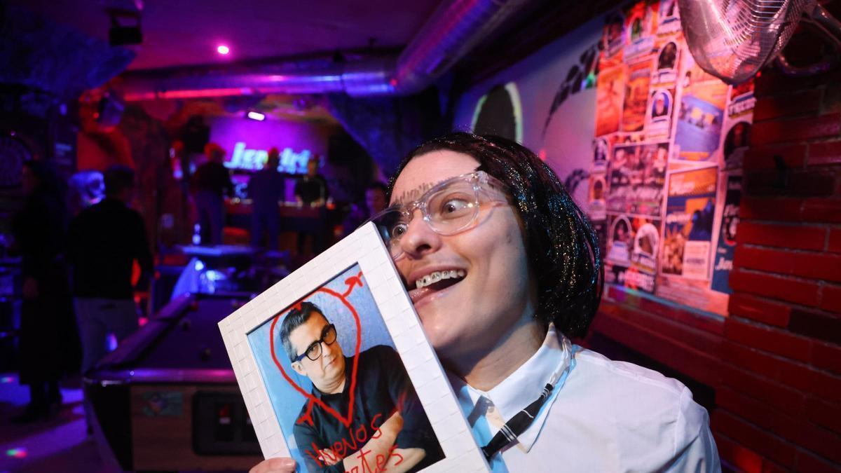 La ilusión de Carnaval sigue viva en Alicante pese al vendaval