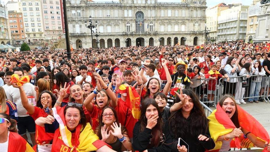 María Pita estalla con la victoria de España en la semifinal del Mundial