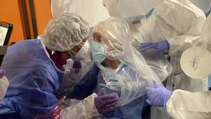 El 55,4% troba a faltar les reunions familiars ‘robades’ per la Covid, segons el CIS