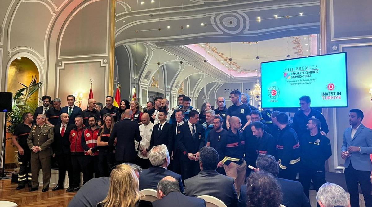 El equipo de Acción Norte durante el agradecimiento de la embajada turca en España. | Cedida