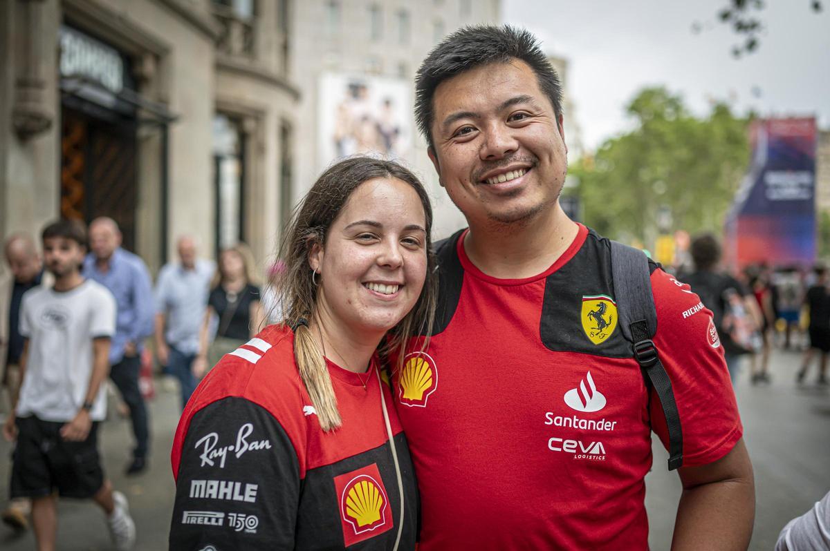 Za Fang Dong Hu y Nerea Marcos tras ver el Road Show en Passeig de Gràcia.