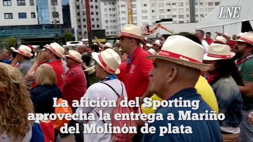 La afición del Sporting aprieta para que se quede Sergio