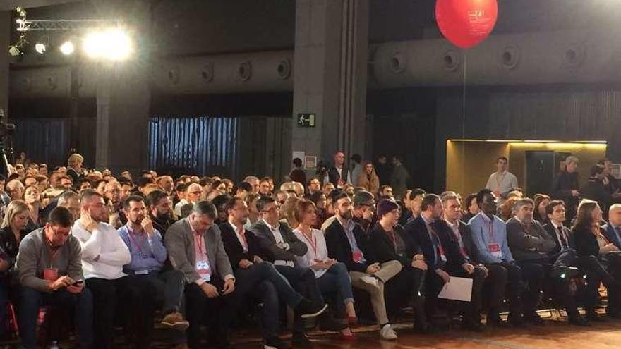 Adrián Barbón, segundo por la izquierda, en primera fila en la apertura de la escuela de buen gobierno del PSOE.