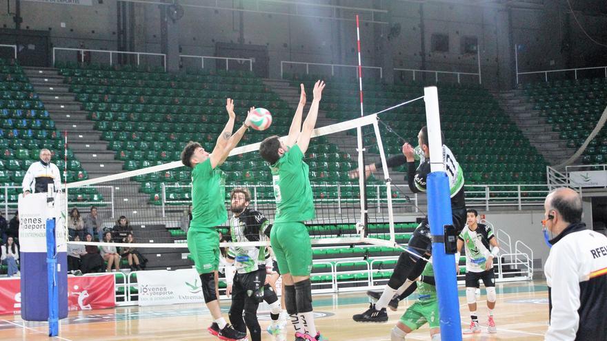 El Cáceres Patrimonio no se inscribe en Superliga 2 de voley