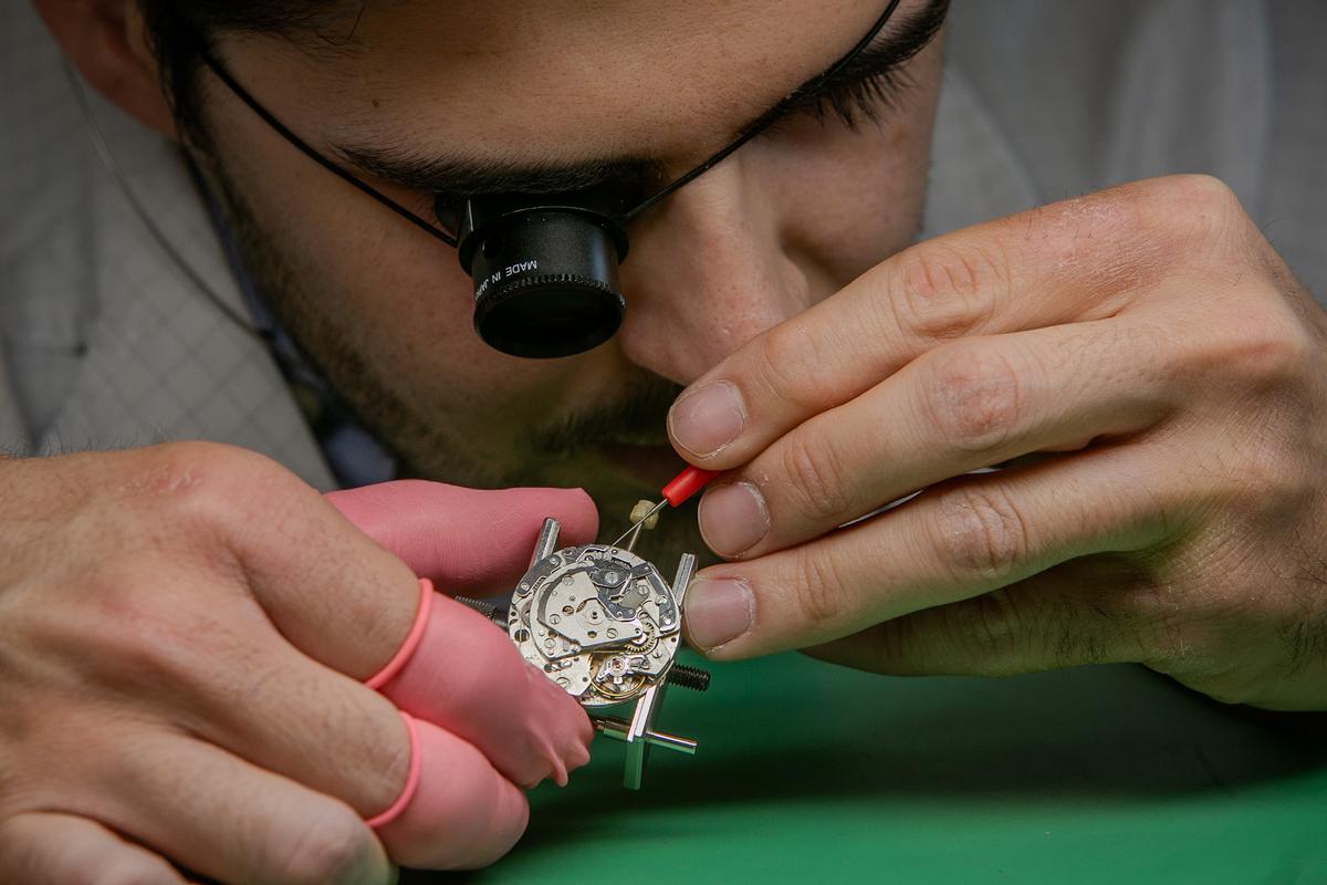 Aula de FP de Relojería en el instituto La Mercè, en Barcelona.