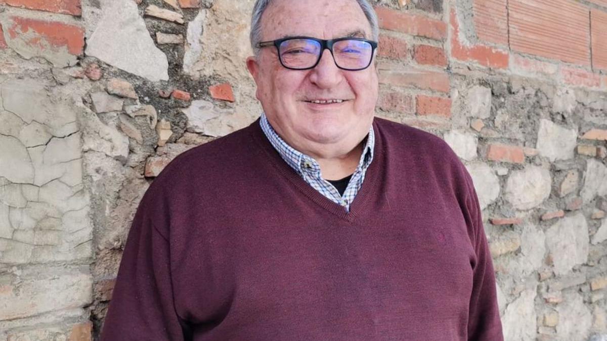 El contrabaixista Josep Quer recopila dotze peces a «Profiteroles