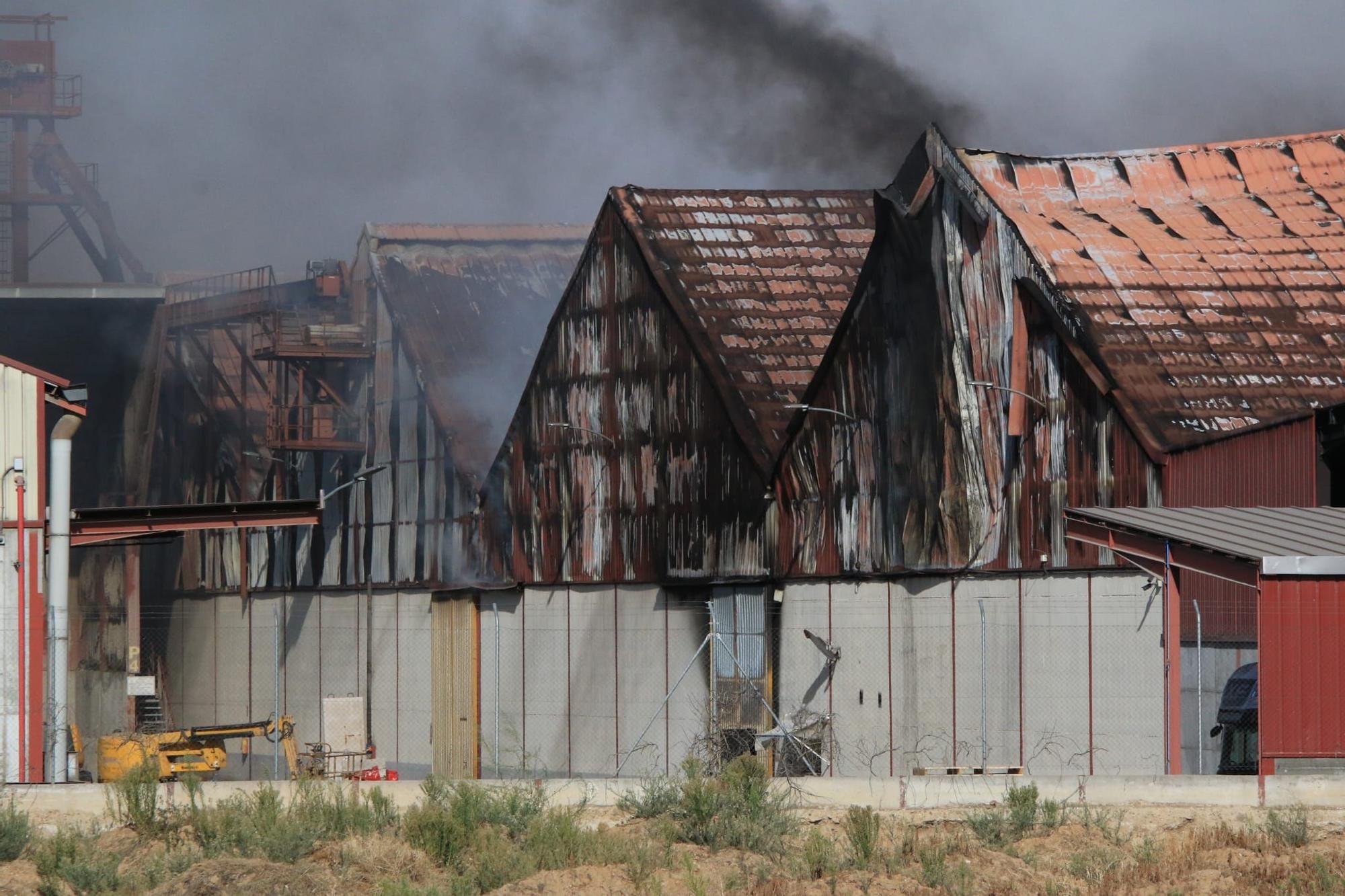 GALERÍA | El día después del incendio en Cobadu