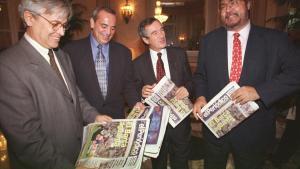 Presentación de la edición en catalán de El Periódico de Catalunya, en 1997, con Joan Clos, Antonio Asensio Pizarro, Xavier Trias y Antonio Franco.