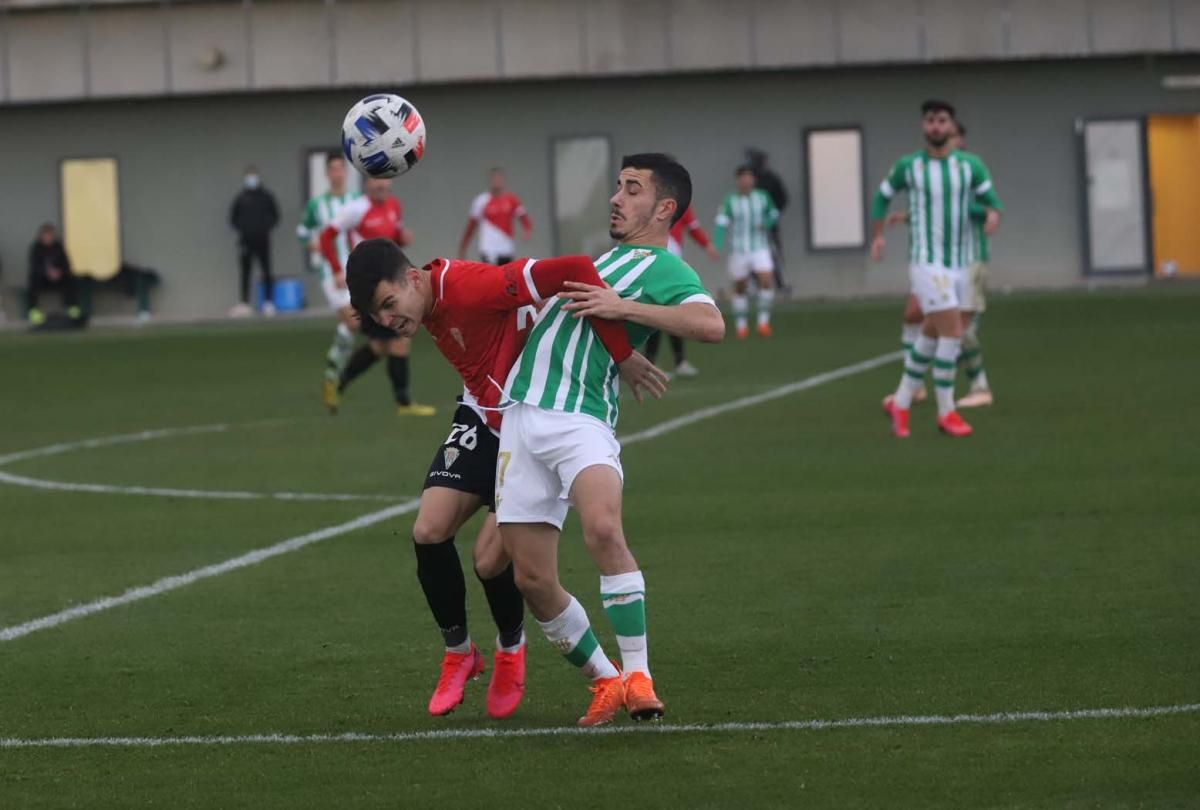 Las imágenes del Betis Deportivo-Córdoba CF