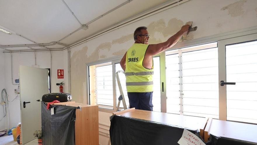El problema de la vivienda vacía algunas aulas de Ibiza