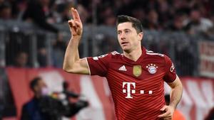 Robert Lewandowski celebra un gol con el Bayern esta partido. 